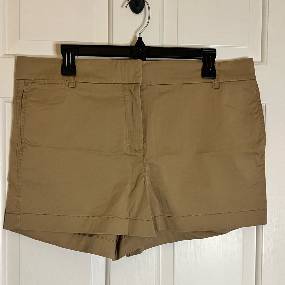 J. Crew Tan  Shorts Classic Style 4” inseem size 14 NWT